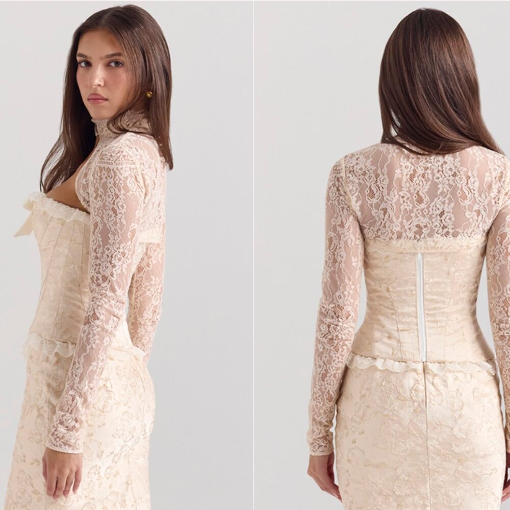 House of CB ‘Perdita’ & ‘Mara’ Ivory Metallic jacquard corset, bolero maxi Set - Picture 5 of 11